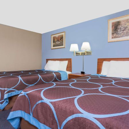 Super 8 By Wyndham Mankato Hotel Ngoại thất bức ảnh