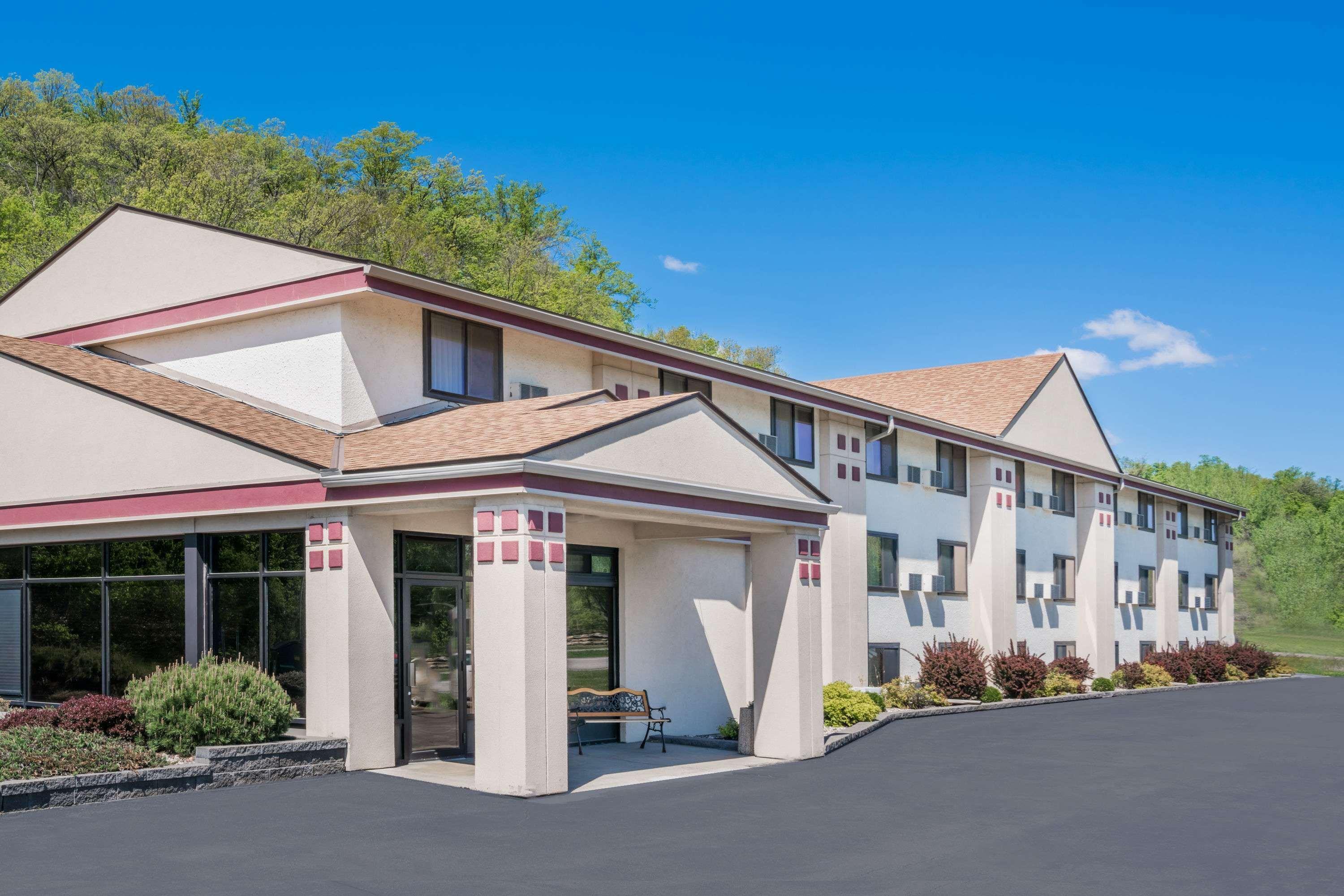 Super 8 By Wyndham Mankato Hotel Ngoại thất bức ảnh