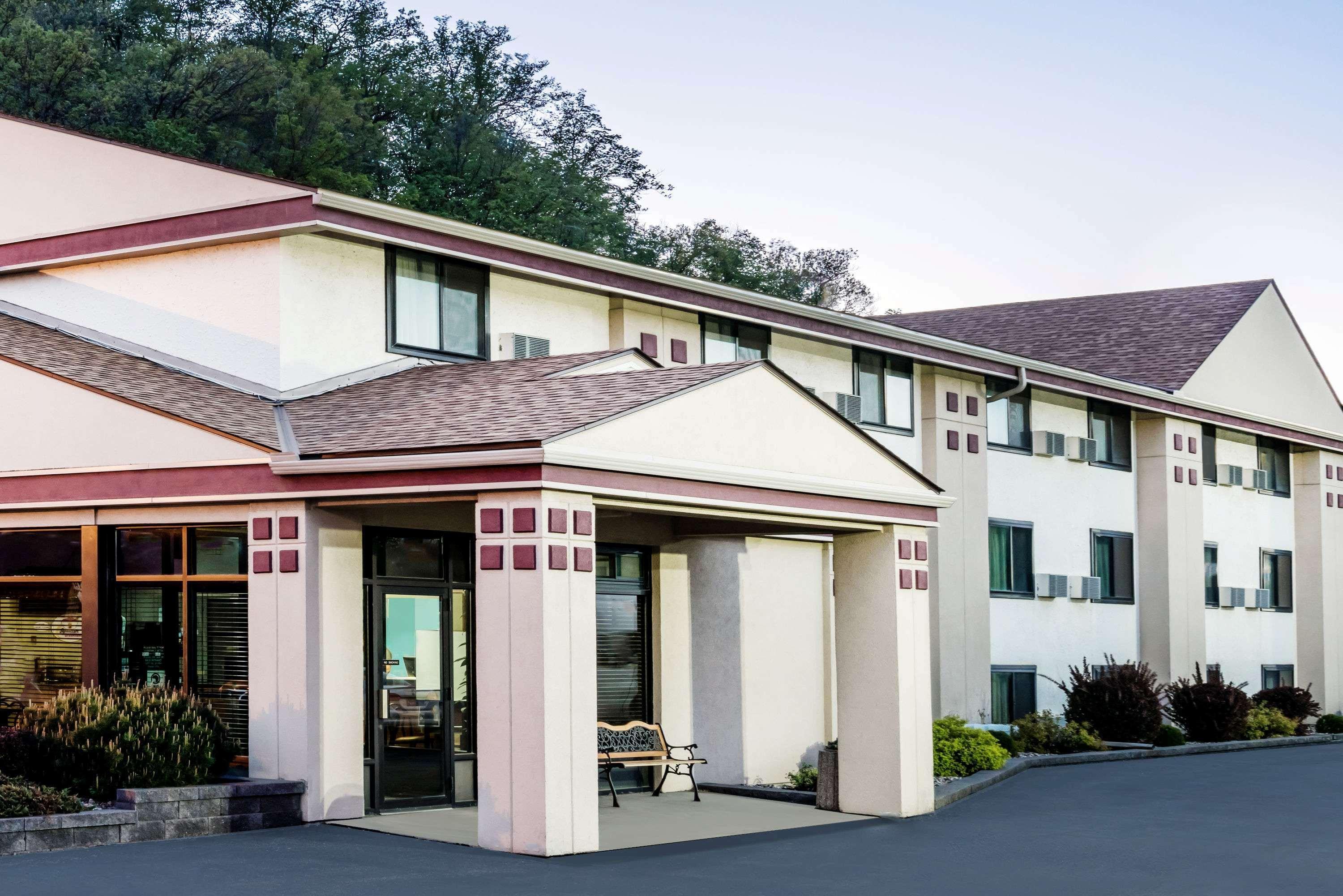 Super 8 By Wyndham Mankato Hotel Ngoại thất bức ảnh
